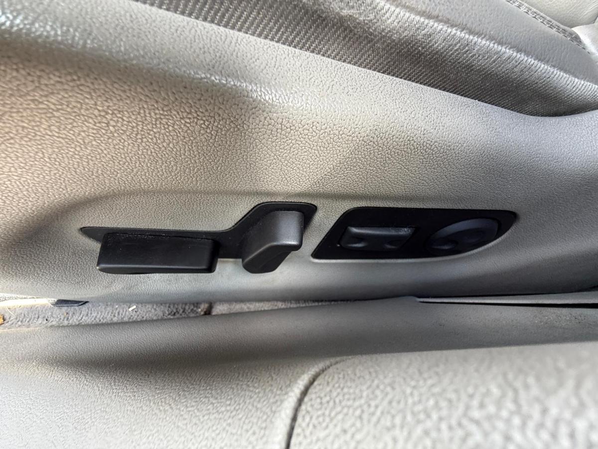 Citroen C5 BJ10 original Sitzausstattung Leder Beige Kombi Tourer